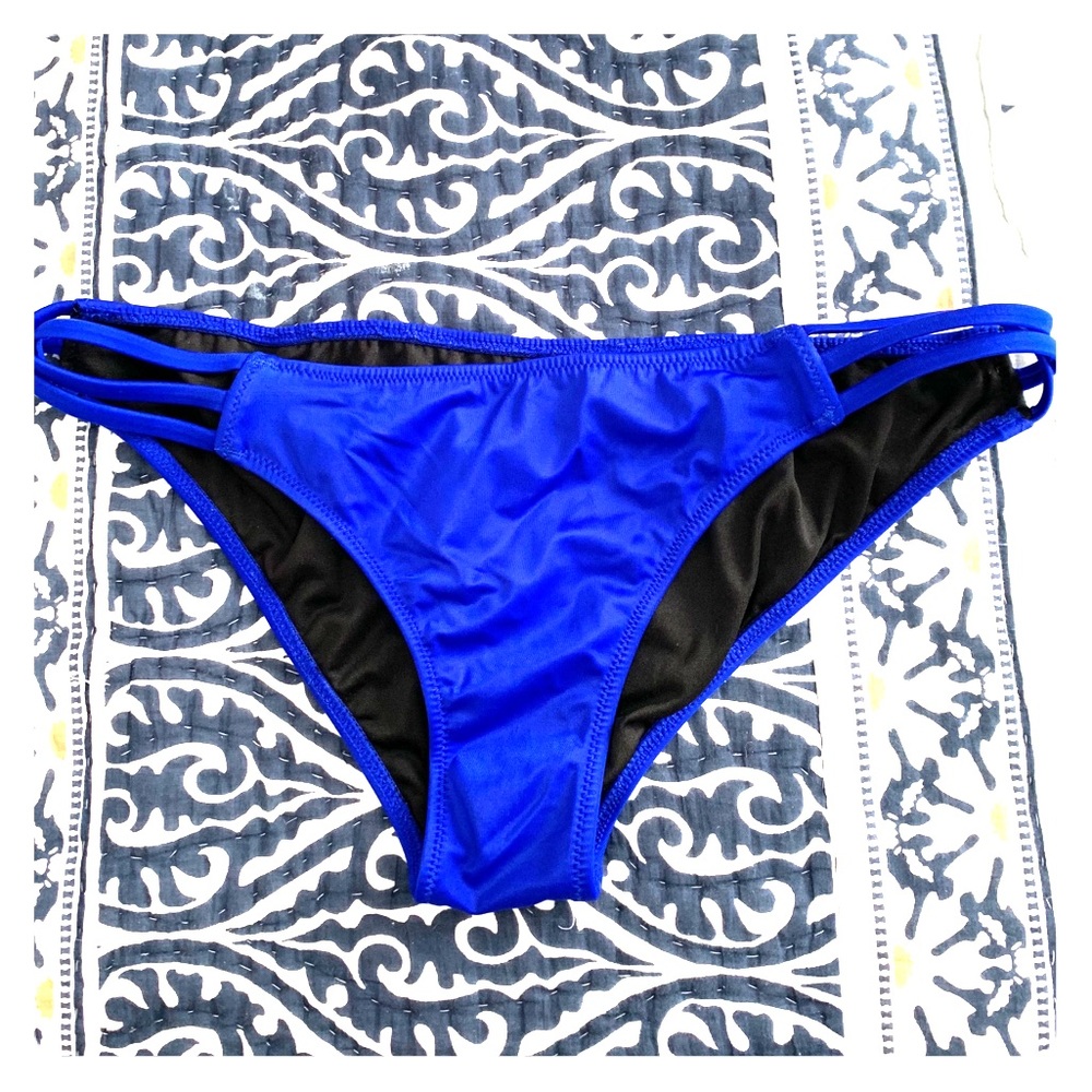 Victoria’s Secret bikini bottoms